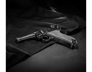 (1925) Exklusive Waffenlieferungen 